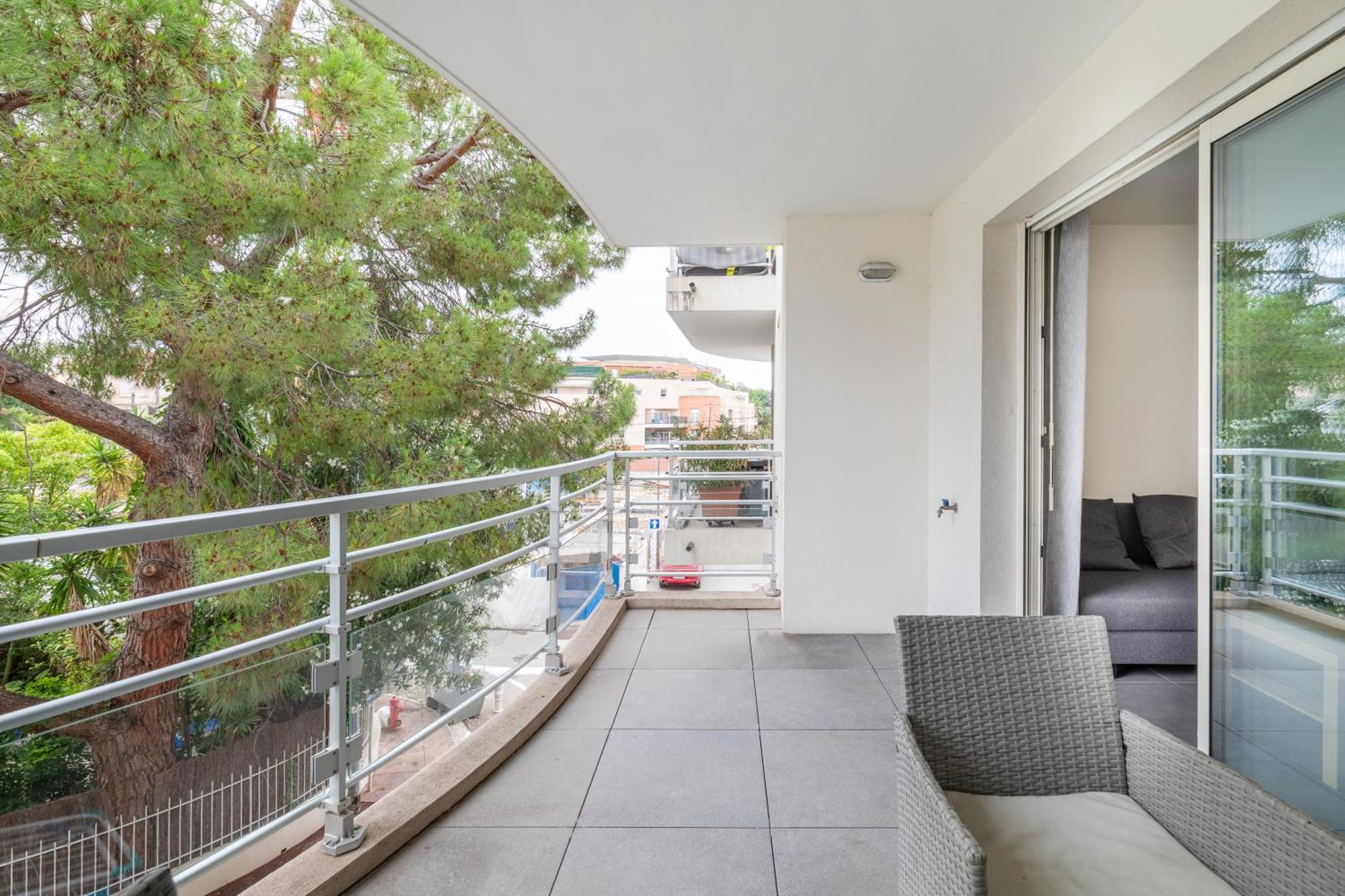 Le Printemps, Centre Juan Les Pins , 100M Des Plages, 70M De La Gare De Juan Les Pins Антиб Экстерьер фото